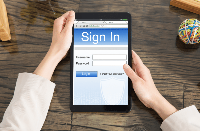 staying updated on any changes to your credit reports using a credit monitoring service online